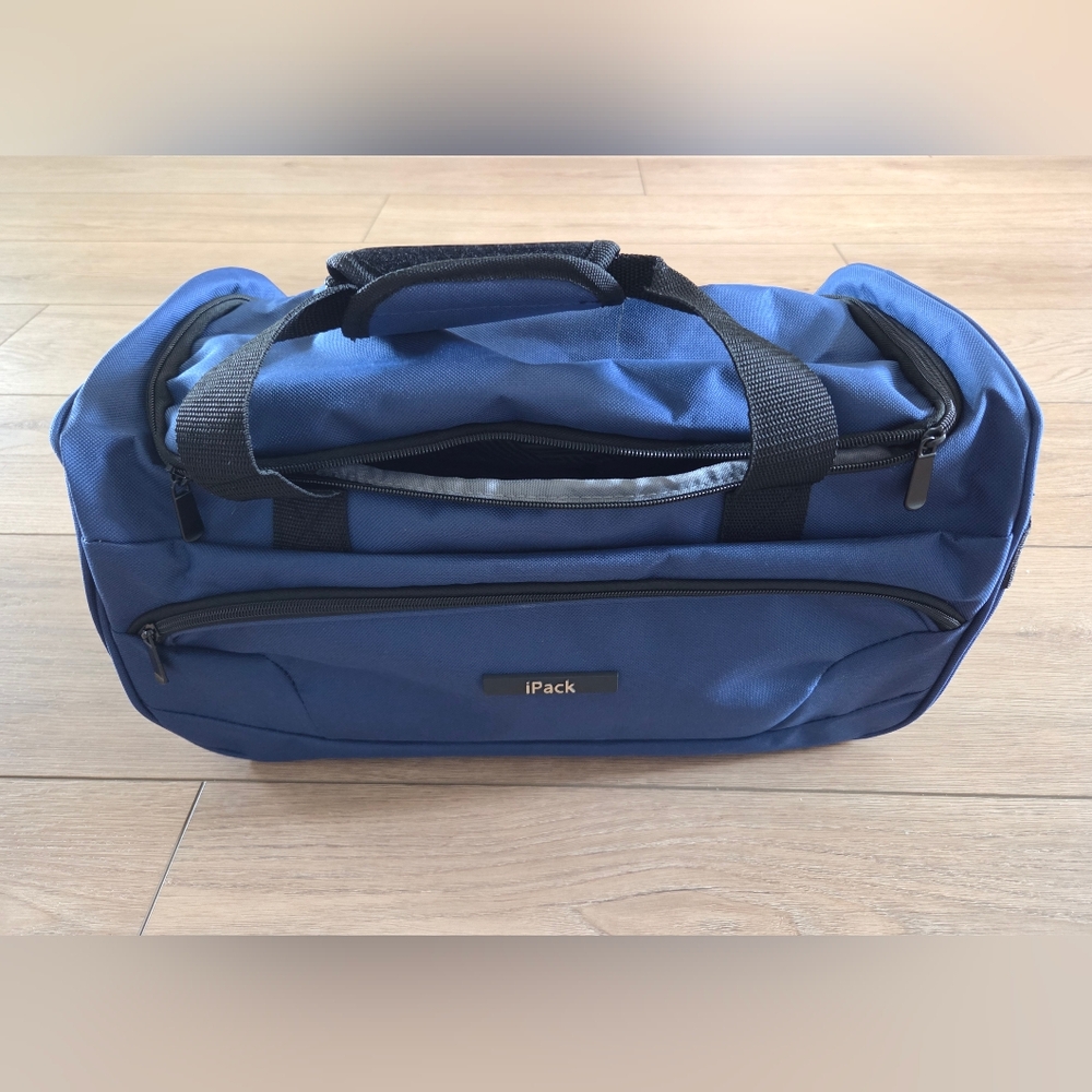 New! iPack Blue Duffel Bag